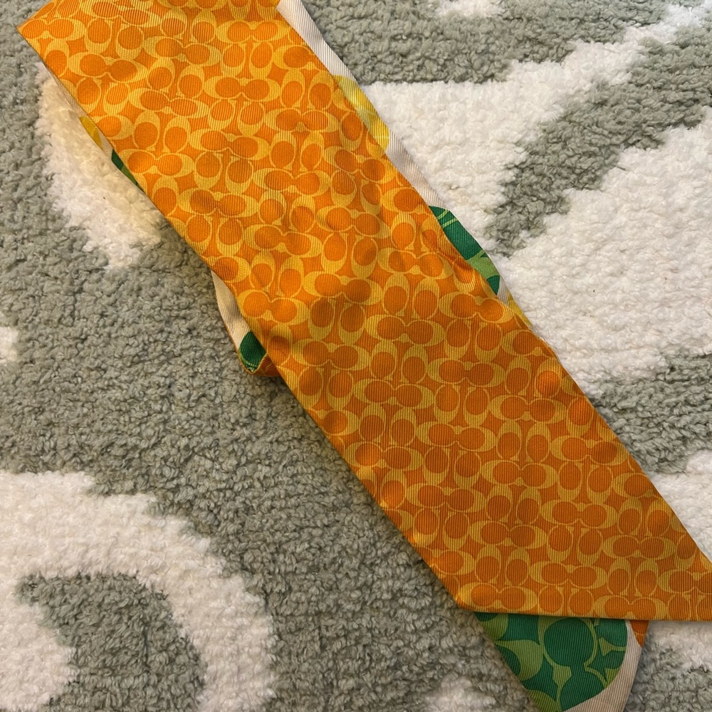 Coach Scarf - Picture 2 of 2